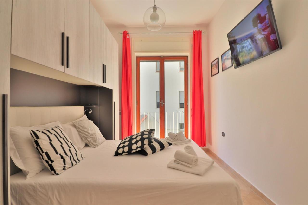Yourhome - New Suite Sorrento Exteriér fotografie